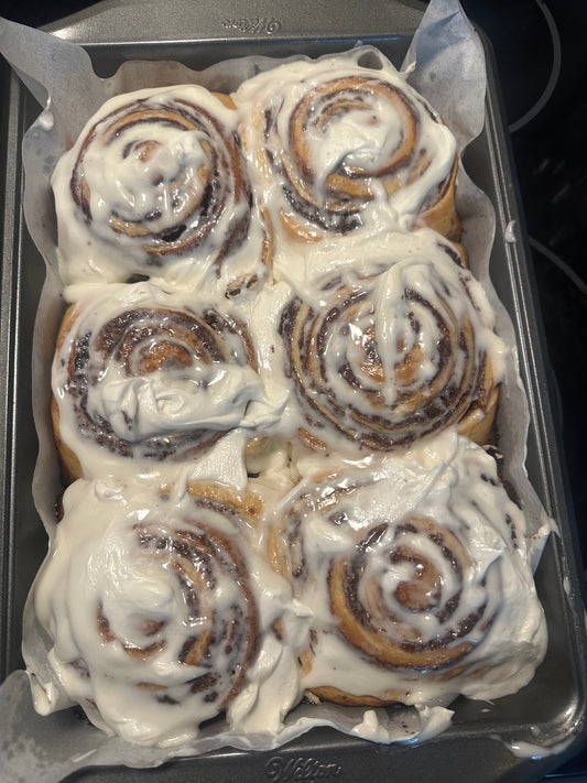 The Big One’s Cinnamon Rolls