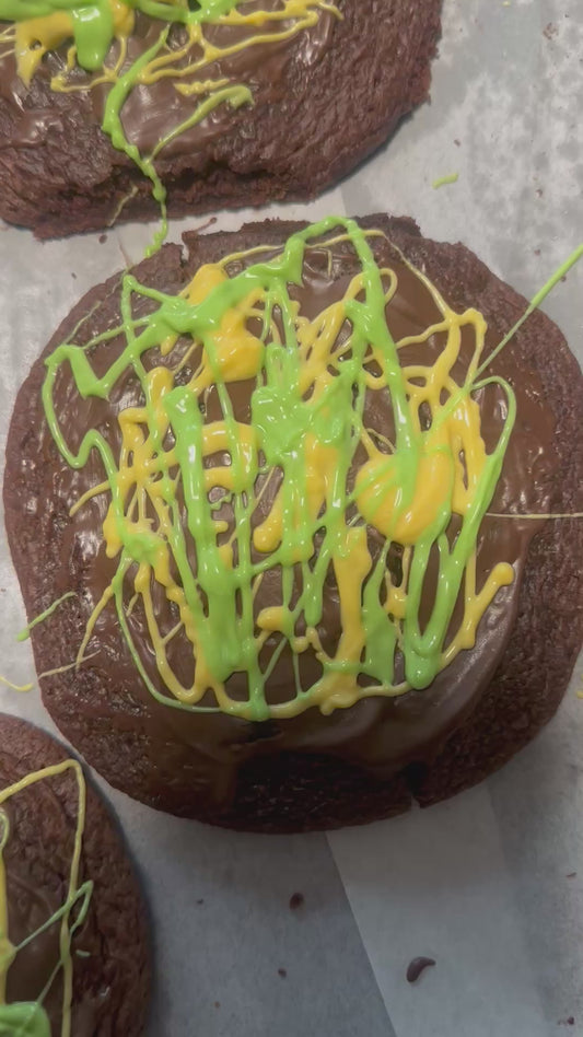Milk Chocolate Pistachio cream